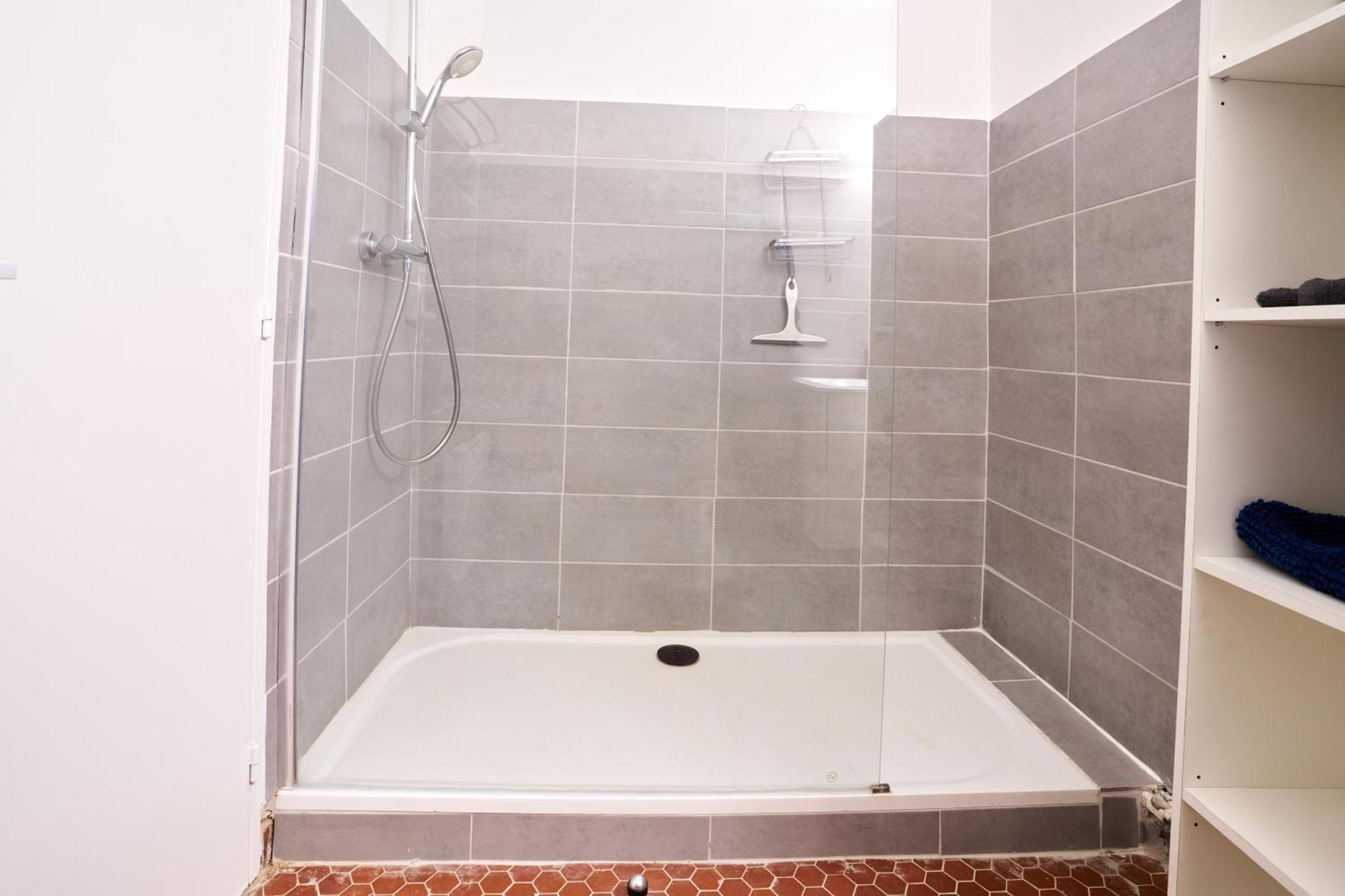 Appartement Cosy Proche Gare Tgv Et Centre Ville. Avinyon Dış mekan fotoğraf
